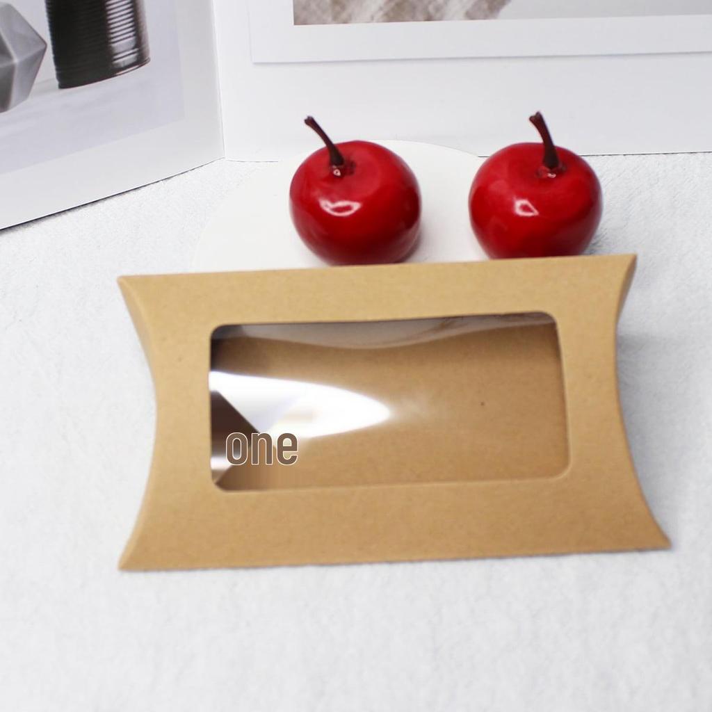 European Style Kraft Paper Wedding Candy Box with Figurine Decoration