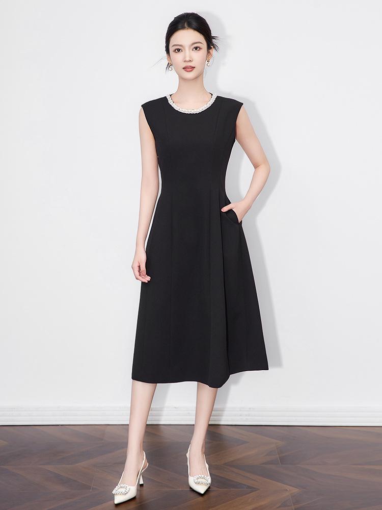 Early Autumn Light Luxury Hepburn-Style Sleeveless Waist-Hugging Dress for Women