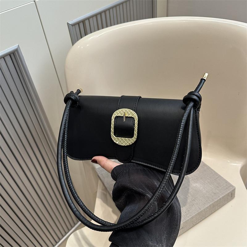 

Trendy Black And White Small Shoulder Bag With Chic Pu Material For Fashionable Winter Style чёрный