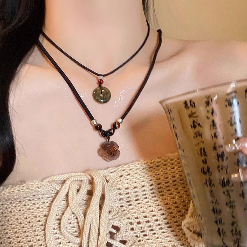 Set of 2 Delicate Rose Flower Pendant Necklace with Peace Buckle and Rose Flower Details for Stylish Women Daily Wear
