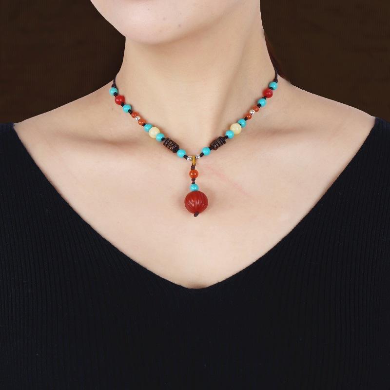 Vintage Nanhong agate necklace femininity long pendant Nepalese Tibetan adjustable collarbone chain summer