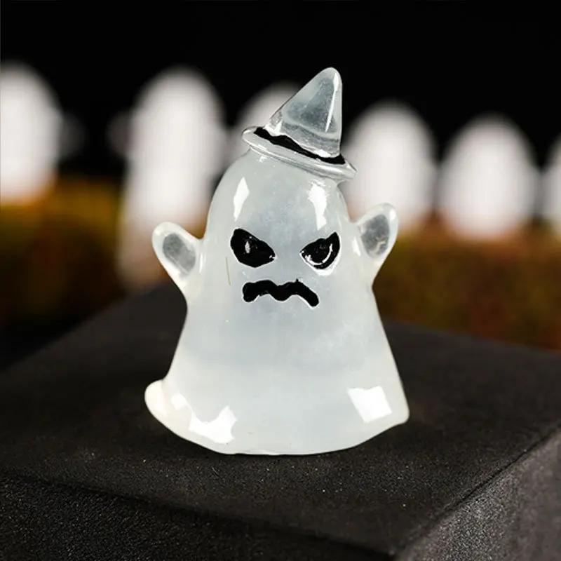 Halloween Glow in Dark Figurines Luminous Ghost Mini Resin Ornament DIY Micro Landscape Cute Cartoon Statue Desktop Decor Party