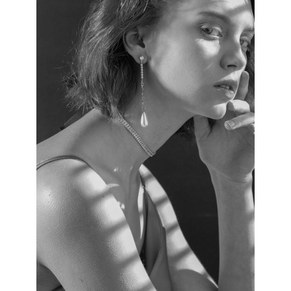 Iren Pearl Earrings