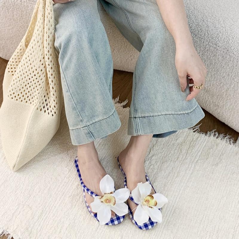 Fashion Detachable Butterfly Orchid Decoration Flat Slippers Women Sexy Clip Toe Flip Flops Elegant Comfort Hawaiian Vacation Beach Shoe