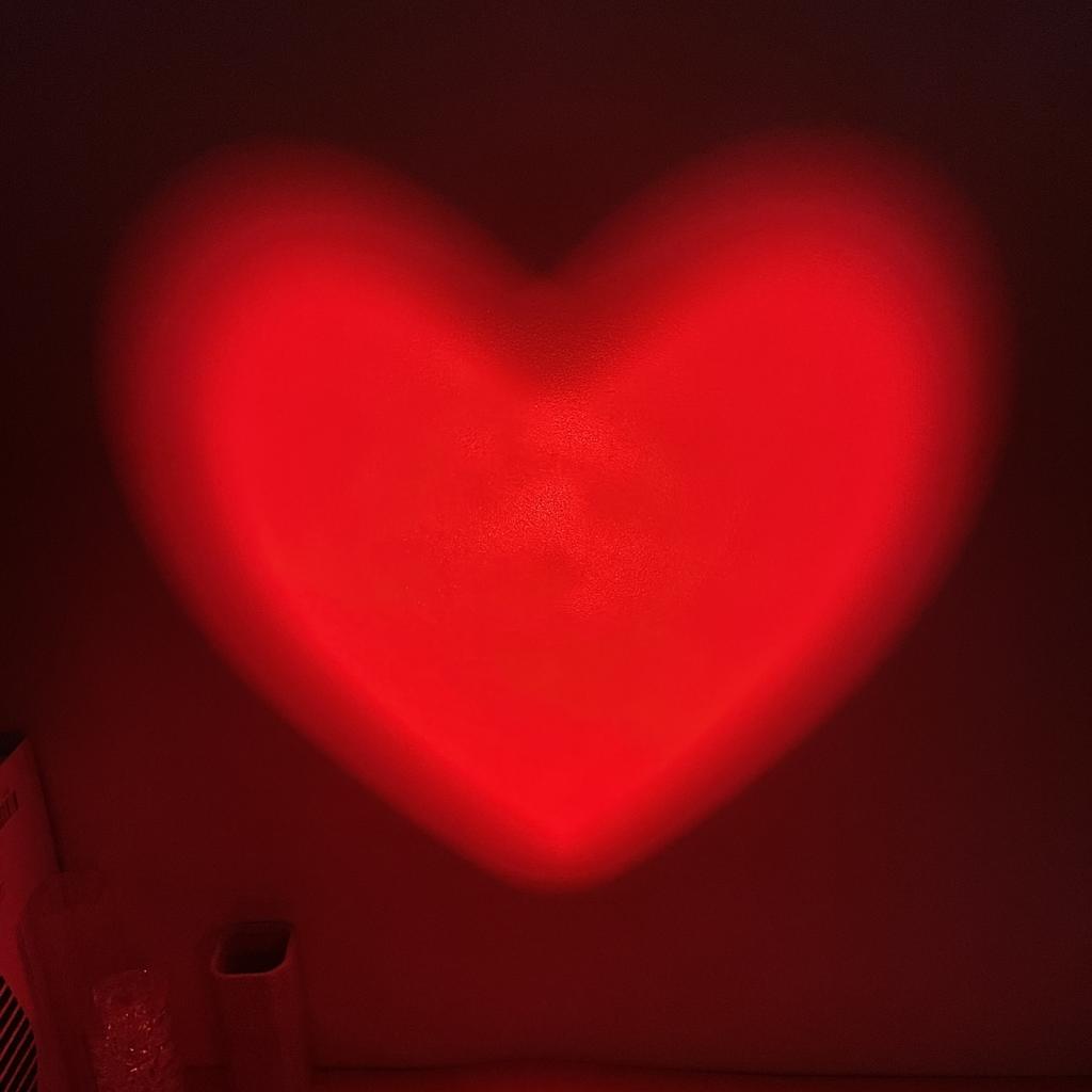 Romantic Love Projection Light in Bedroom, Living Room Decoration, Photography Atmosphere Small Night Light