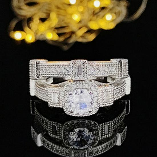 Three-in-One Luxury Women's Wedding Ring Set - European and American Style