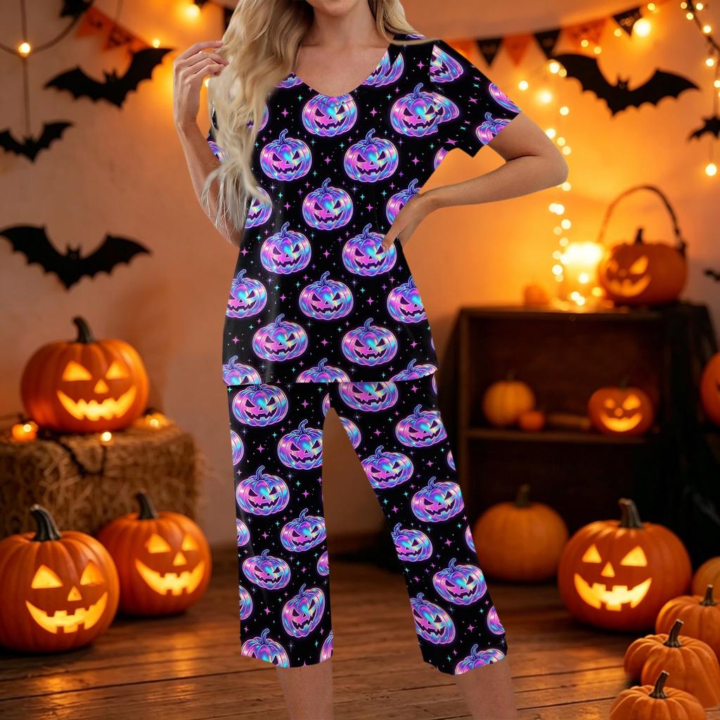 Women Halloween Printed Two Piece Set Short Sleeve Casual Top and Cropped Pants Comfortable Relaxed Fit Outfit