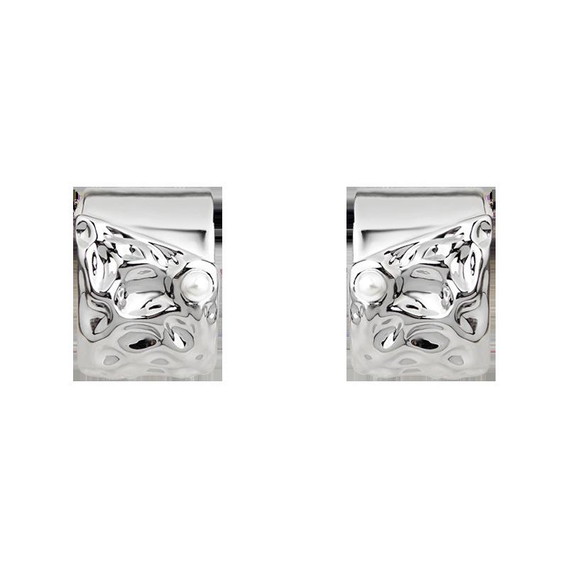 Gold Plated C-shaped Geometric Stud Earrings - Light Luxury Design for Women