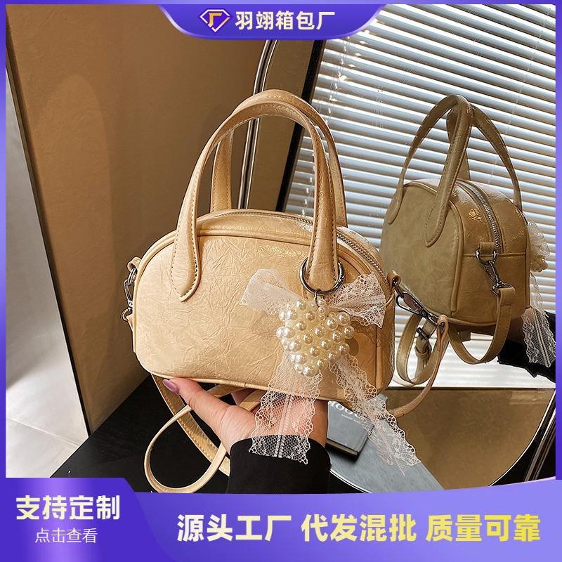 Premium sense niche bag women's spring and summer new versatile shoulder messenger bag portable work pillow bag