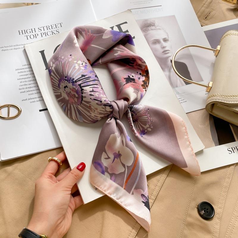 Silk scarf women's neck new scarf with coat 70 small square scarf scarf mother high-end scarf