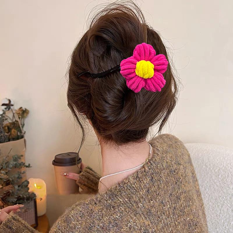 AWAYTR Cartoon Flower Clip Hairpin Fashion Fabric Hair Sticks Valentine Headwear Girl Hair Accessories Festival Gift