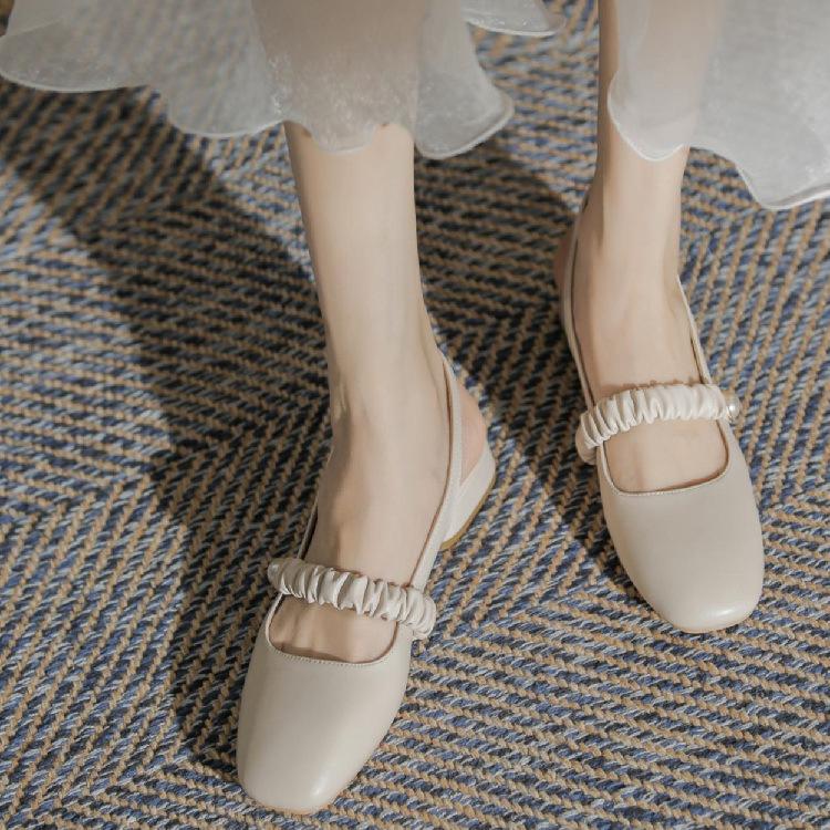 

Leather Mary Jane Shoes Women New Square Toe Grandma Shoes Shallow Mouth Sandals Lady Low Heel Buckle Strap Women s Shoes