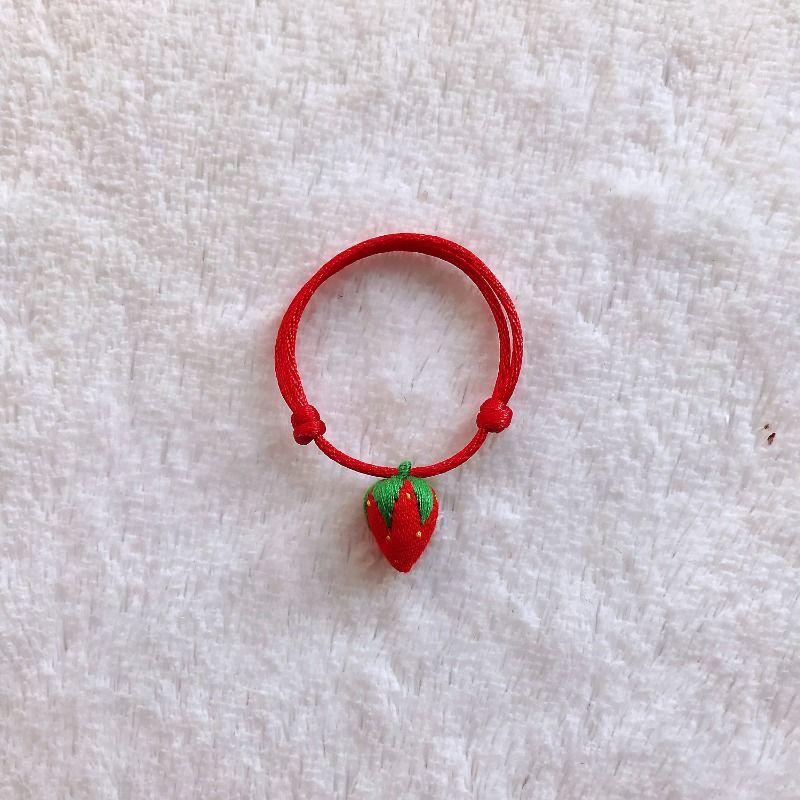 

Изысканный и простой браслет-шок из плодов, ручной работы, из фетальных волос, перца, киновари, клубники, для младенцев и маленьких детей, красный наручный ремешок 15cm Small strawberry