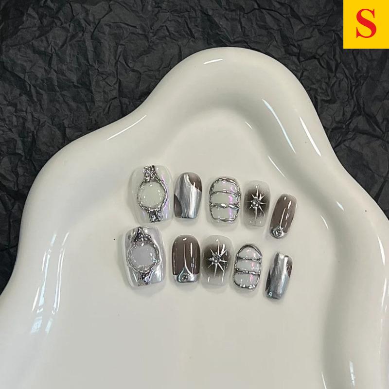 

Cat Eye False Nails Short Square Handmade Fake Nails Irregular Metal Press on Nails Silver Glitter Design Sweet Cool Girls New