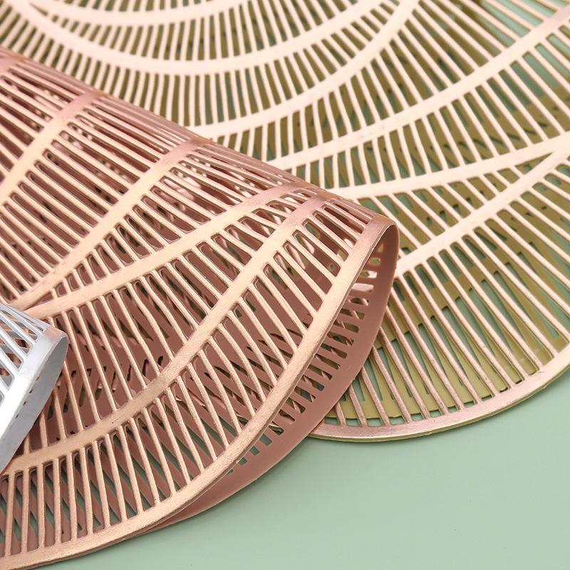 6/4pcs Creative Flower-shaped Placemat Banquet Dining Table Mat PVC Hollow Decor Cushion Elegant Home Coaster Dinner Table Pad
