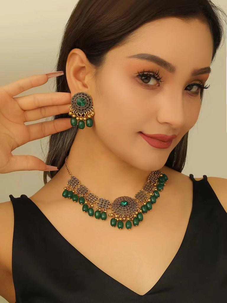 Vintage Indian Style Necklace Earrings Set Fringed Collarbone Chain Pendant Court Style