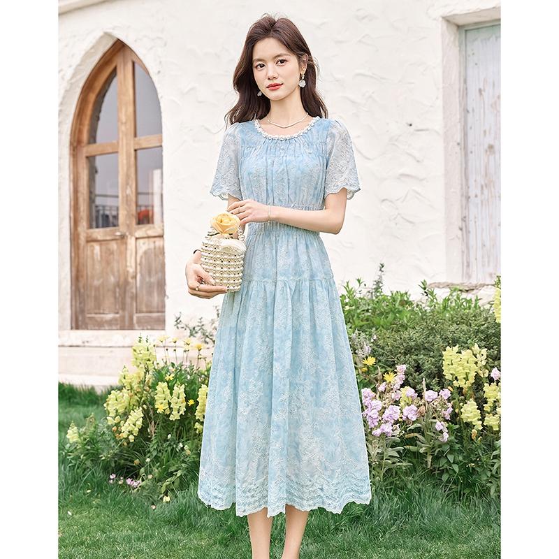 Design Sense Niche Fashion Temperament Slimming Dress for Small Figures