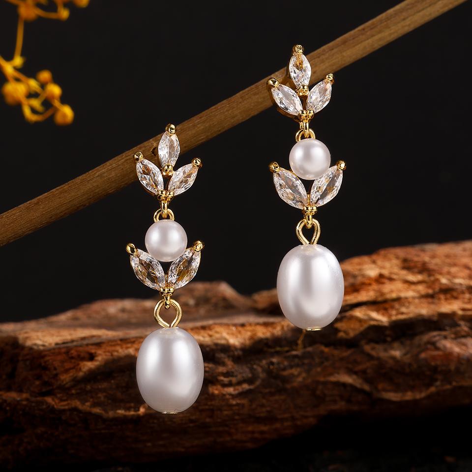 ZAKOL Three Leaves Zircon Teardrop Shape Zircons Drop Dangle Earrings for Women Gorgeous Romantic Bridal Earrings Wedding Zircon
