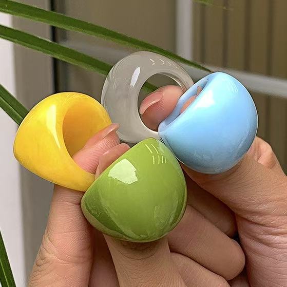Koreanische Einfache Acrylringe Vintage Runde Ringe Für Frauen Großer Kpop Fingerring Mädchen Breiter Punk Harzring Modeschmuck