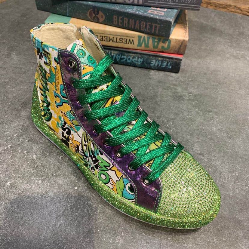 Fashion New Men High Top Ironing Dril Graffiti Board Spirit of Th E Young Man Dazzle Color Leather Low-top Casual Shoes A8