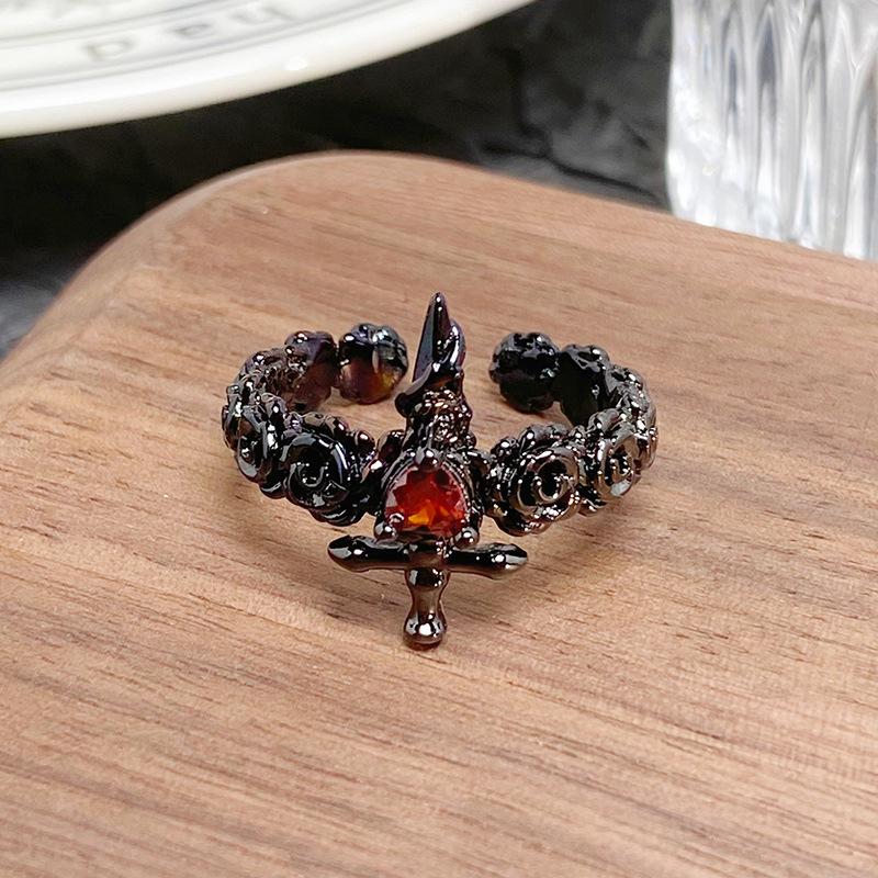 

[Fei Mo Ring] Dark Gothic Red Diamond Zir*****Pen Ring Personality Hip Hop Stacking Women With Niche Rings