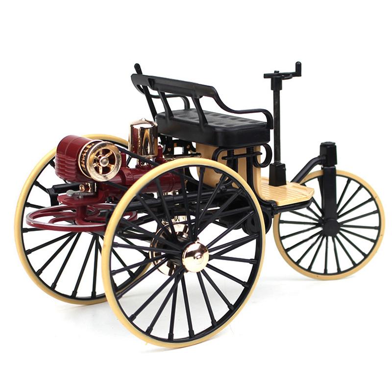 1:12 Three Wheel Classic Car Model Alloy Model Simulation Retro Three-wheel Classic Car