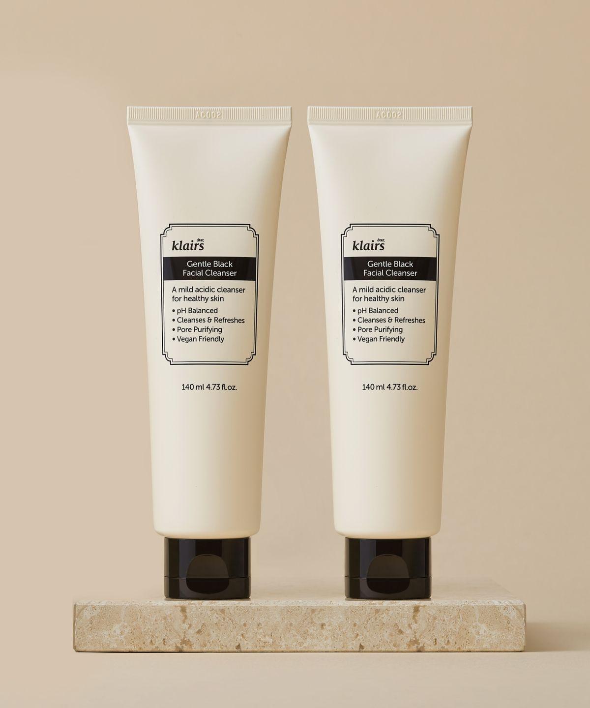 [2PACK] Gentle Black Facial Cleanser 140ml
