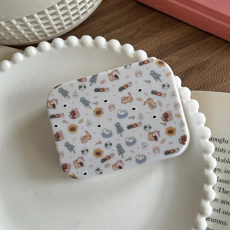Girls Cute Cat Contact Lens Box Portable Contact Lens Case Holder Travel Contact Lens Care Box with Mirror and Tweezers