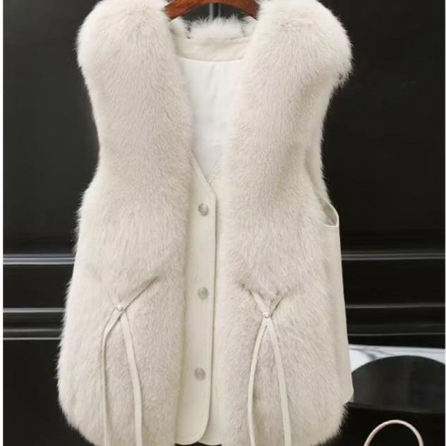 Fashionable Women Faux Fox Fur Vest Short Winter Coat Outerwear