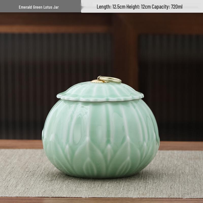 Large Ceramic Tea Storage Canister for Red, Green, Longjing, Biluochun, and Pu'er Tea - Half Jin Capacity
