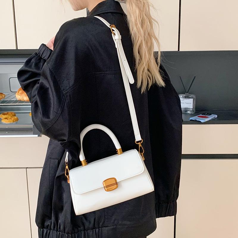 

Premium retro bag women s new spring and summer versatile messenger bag fashionable portable small square bag
