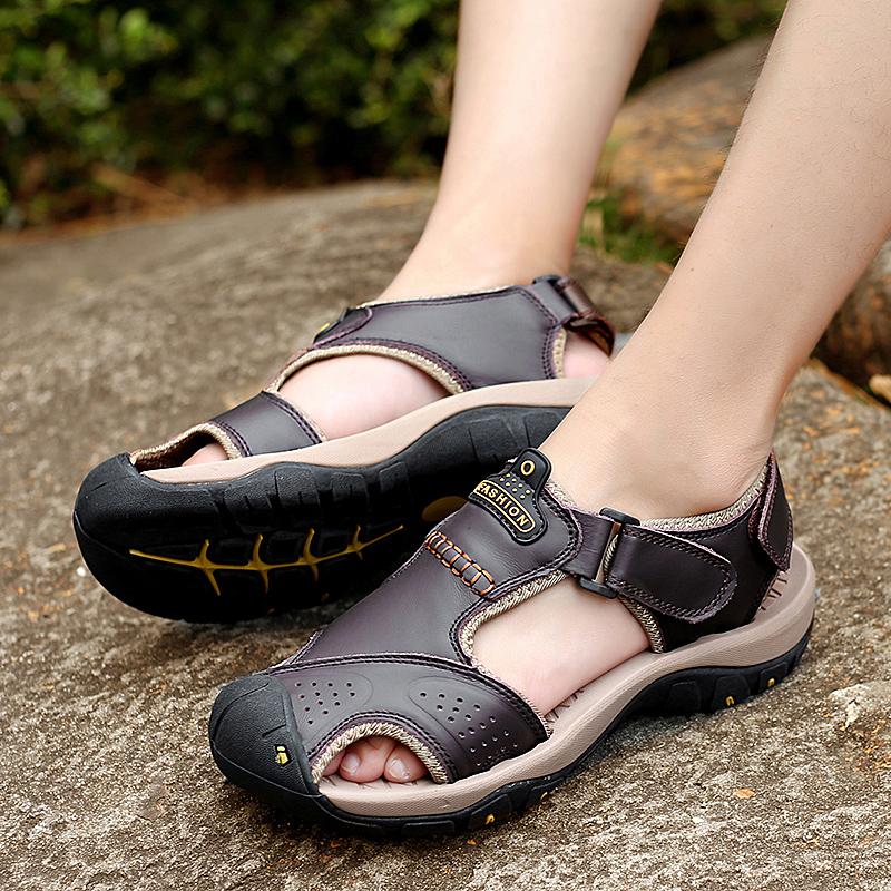 Men's Sandals Summer Breathable Outdoor Casual Shoes Baotou Beach Shoes Thick Bottom Non-slip Men's Shoes