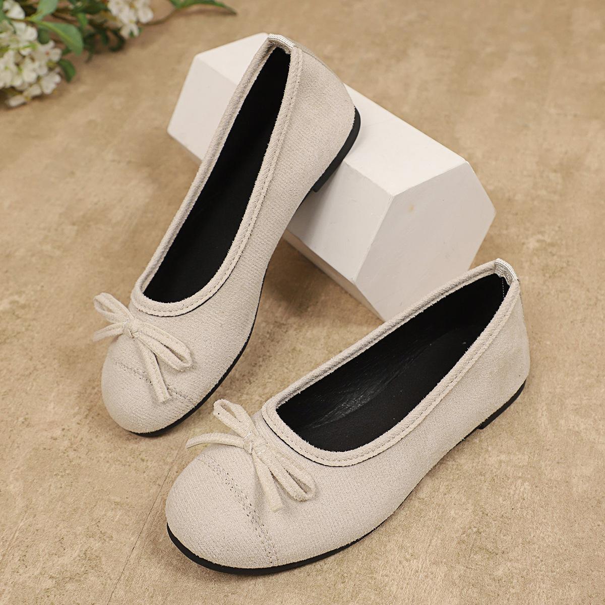

Foreign trade large size single shoes women s summer 2025 new Korean version bow shallow mouth flat Doudou shoes 43 бежевый