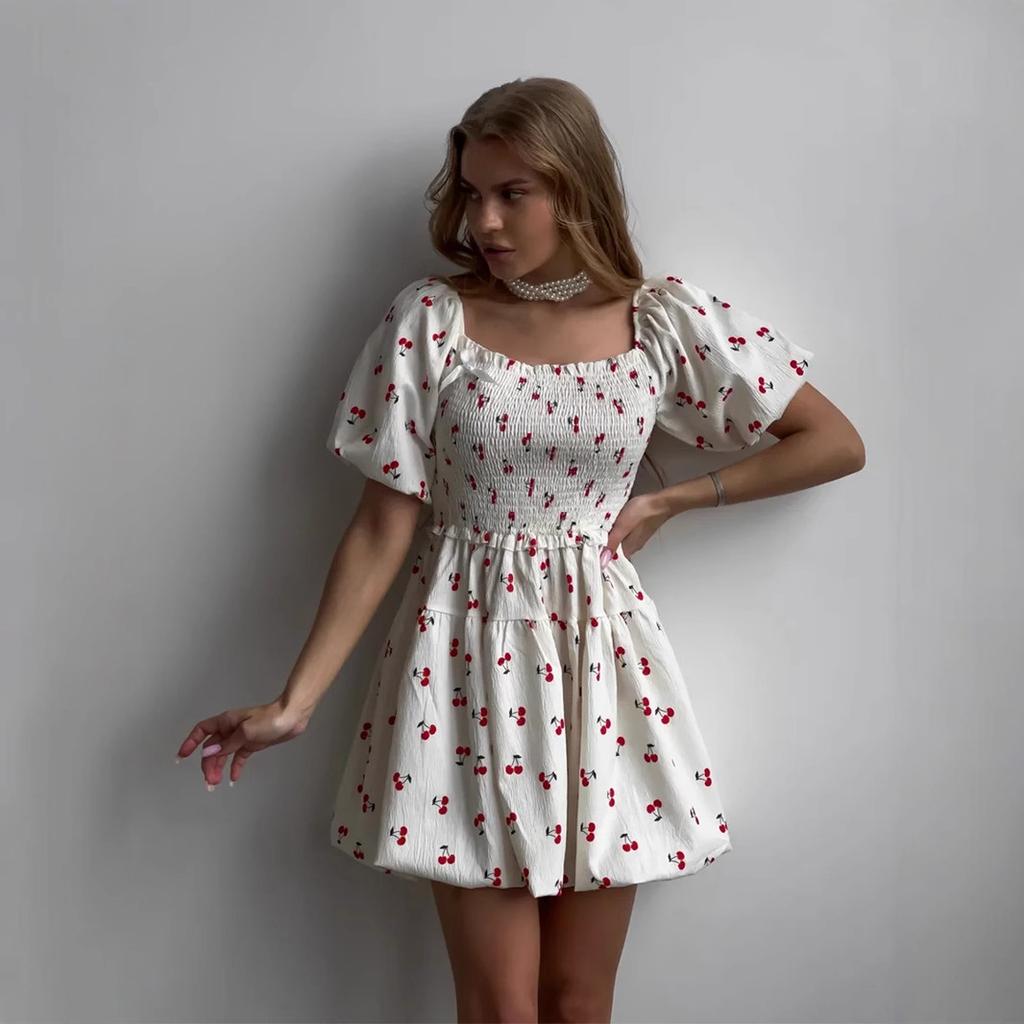 Square neck bubble sleeve dress, new waist skirt in summer in Europe and America, printed short dress