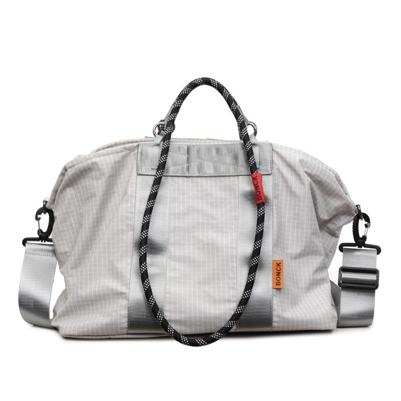 

Women s lightweight multi-functional crossbody sports and fitness bag for short trips, hand-held travel bag with large capacity for storing luggage 37*22*27 серый