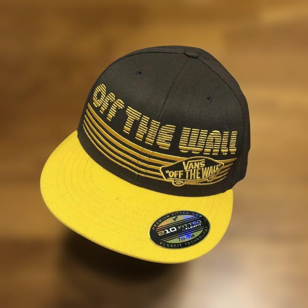 Used VANS OFF THE WALL Cap Black/Yellow 210 Fit