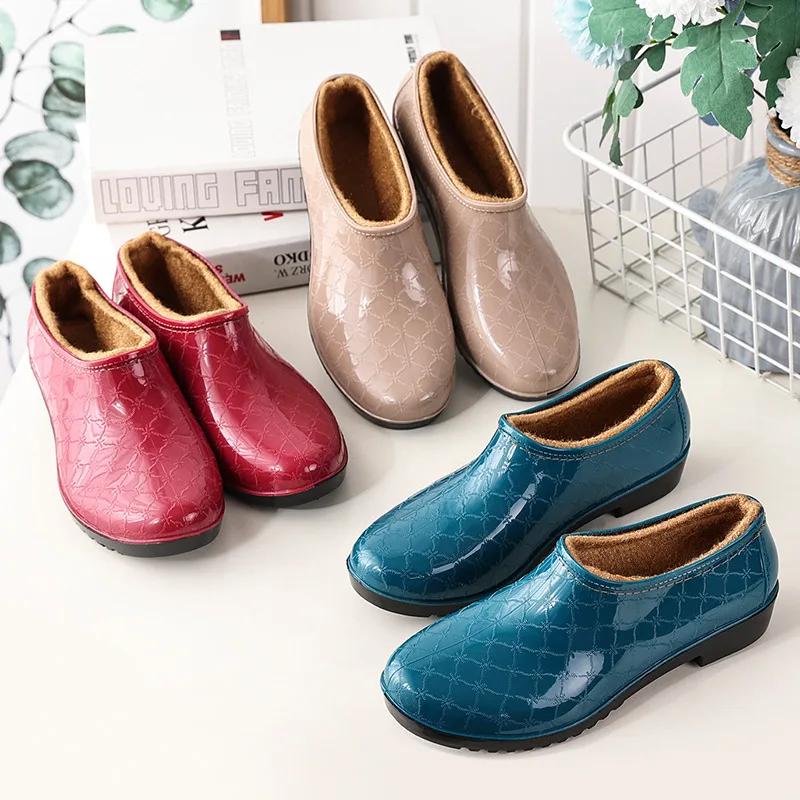 Fashion 2024 New Style Rain Boots for All Seasons Waterproof Rain Boots Plus Velvet Warm Work Car Wash Shoes Kitchen Work Rain Boots