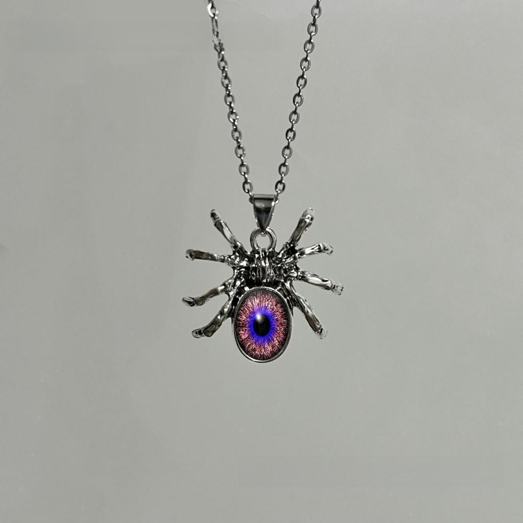 Gothic Halloween Spider Pendant Necklace With Geometric Alloy Chain For Women