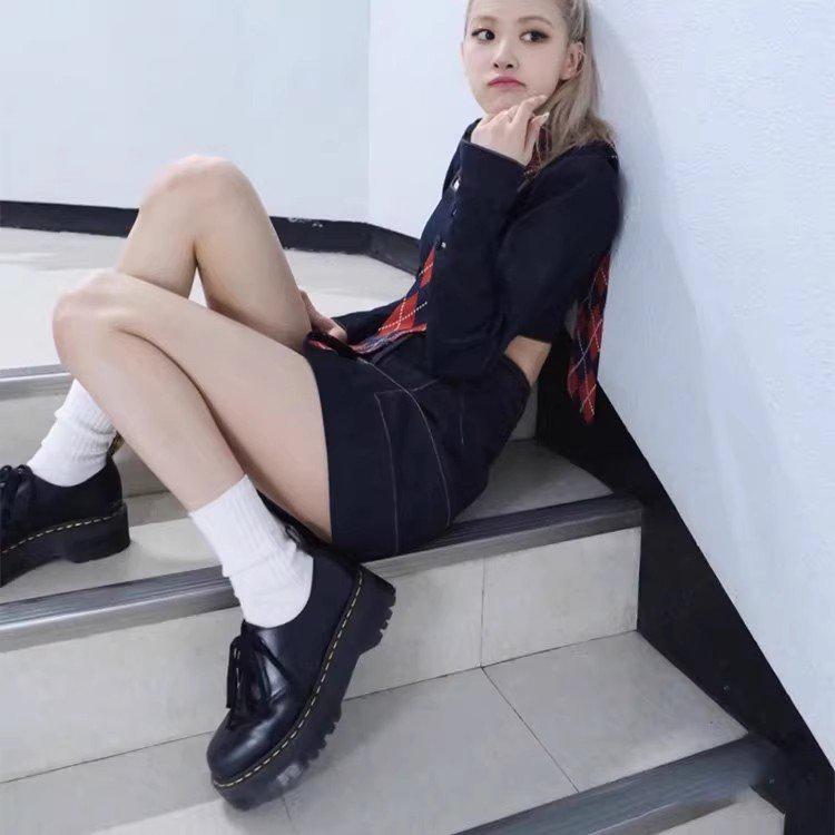 Damen 2025 Retro Plateau Schnür-Martin-Schuhe: Internet-Promi-Stil, Ledersohle mit dickem Profil, JK-Mode