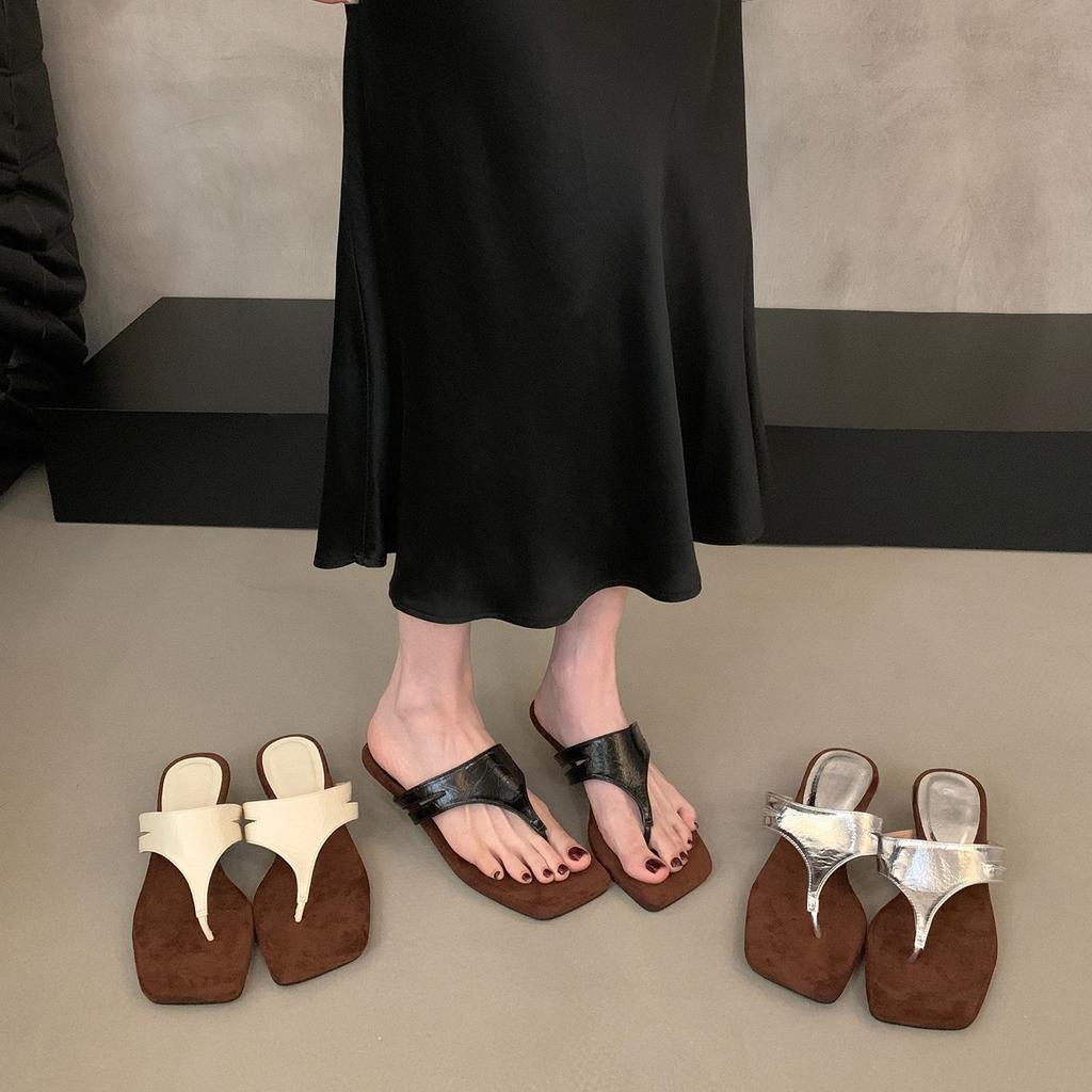 Französisches Nischendesign Keilabsatz Zehensandalen Schuhe Damen Oberbekleidung 2025 Sommer neu silberne Römersandalen