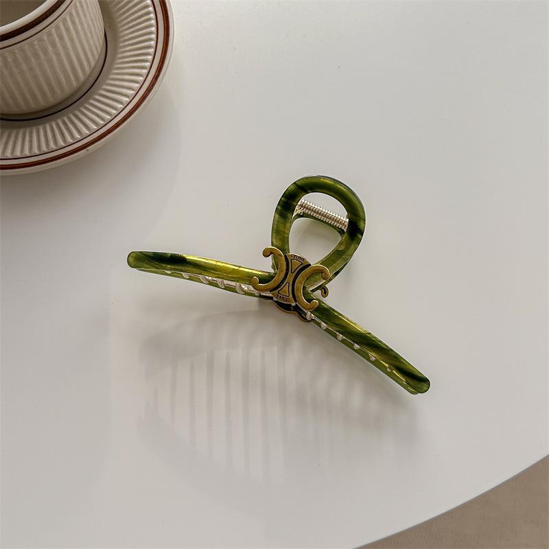 Elegant Oversized Retro Acetate Hairpin: Exquisite Korean Shark Clip for Women