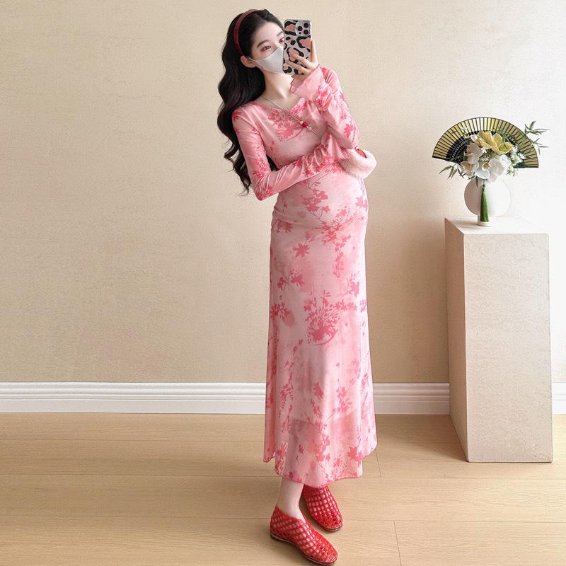 Spring 2026 Retro Maternity Dress & Camisole Set with Hong Kong Style Mesh Print Medium