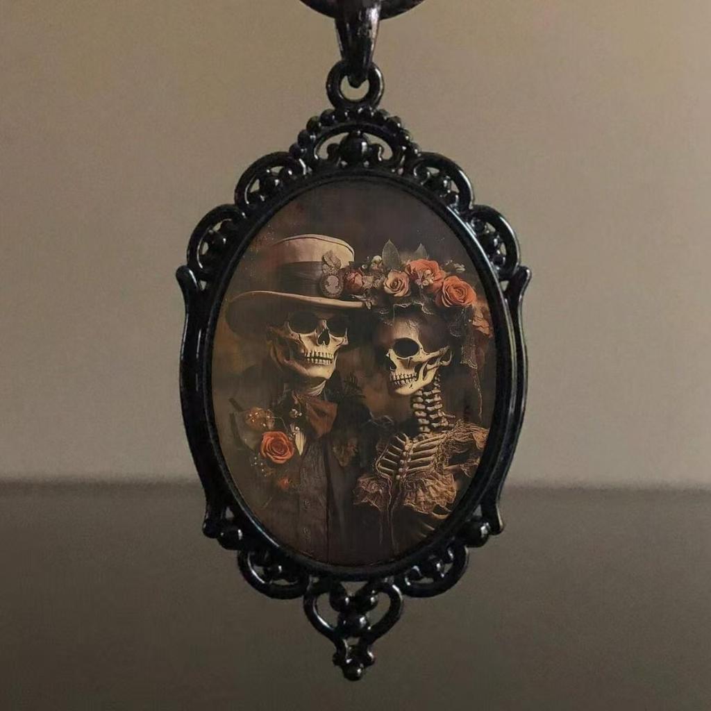 Vintage Oval Glass Alloy Pendant Necklace Jewelry