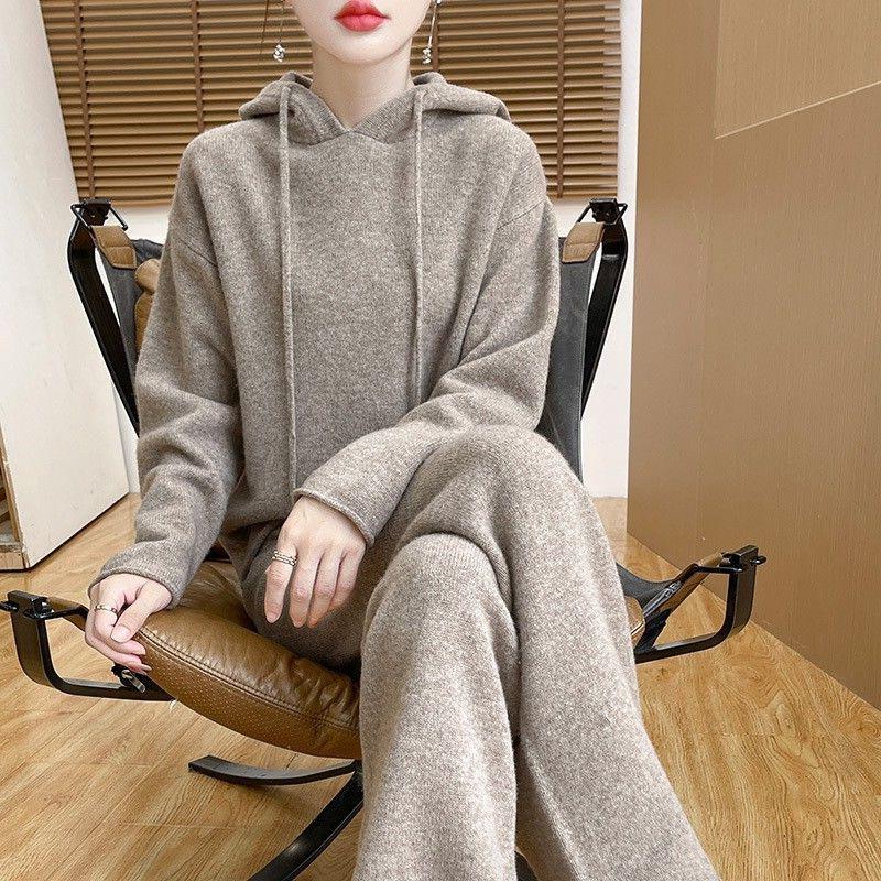 Koreanischer Stil Herbst/Winter 2025 Damen Kapuzen-Strickpullover & Weitbeinige Hosen Set