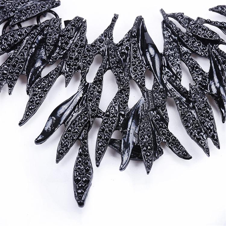 Necklace, Electroplated Retro Exaggerated Short Clavicle Necklace Is Now