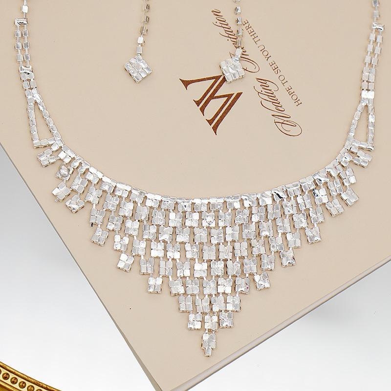 2023 Full Diamond Luxury Banquet Accessories Bling Diamond Necklace Earrings Set Party Jewelry Female