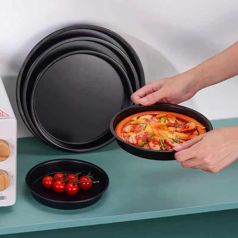 ZISIZ Round Aluminum Alloy Pizza & Cake Baking Pan