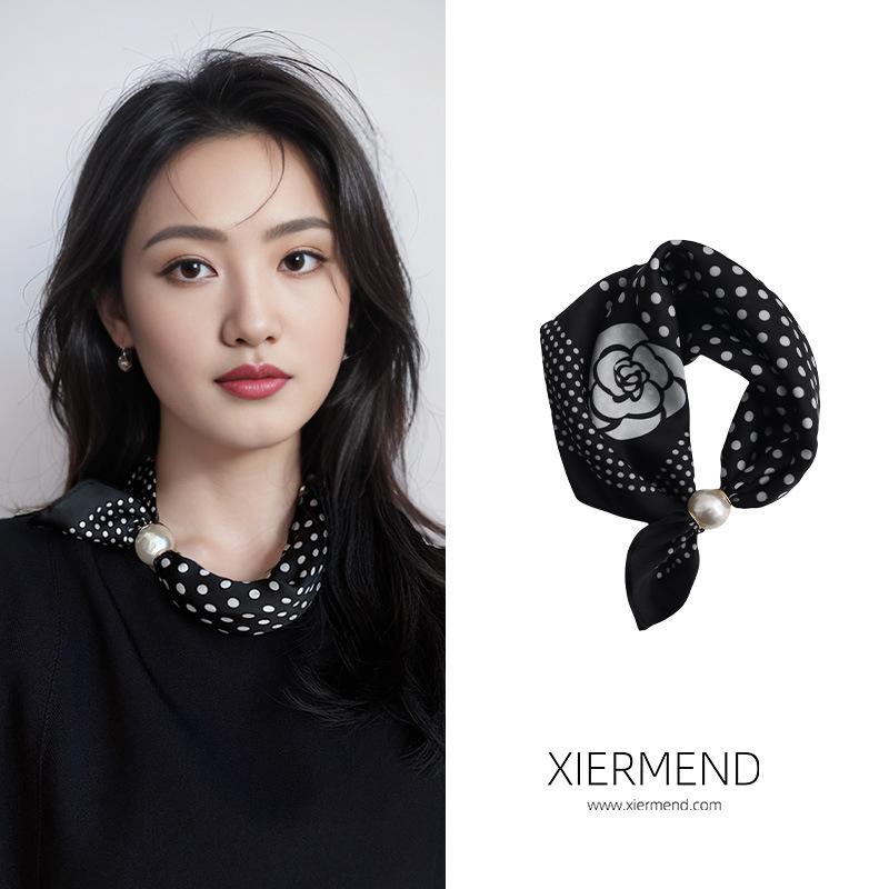 Necklaces Pearls Magnetic Buckles Scarves Short Collarbones Clothing Accessories Neck Protection Scar Covering Women's Scarves