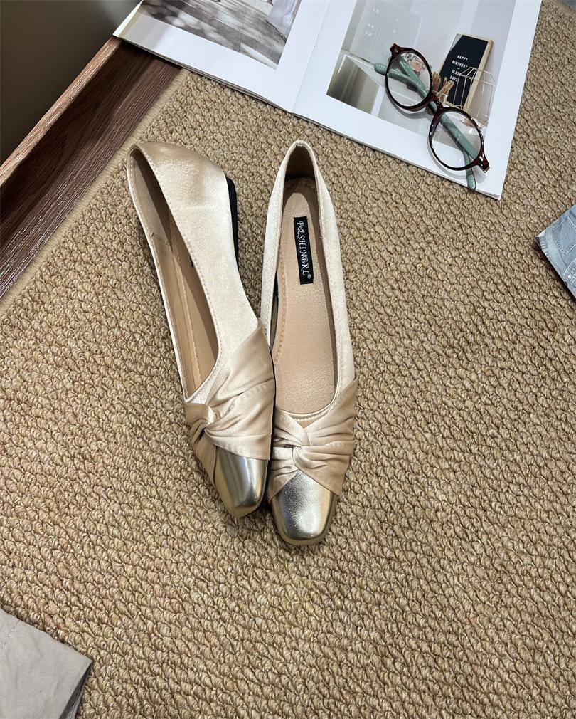 Gentle Fairy Style Single Shoes Spring 2025 French Temperament Elegant Satin Square Head Light Mouth Thick Heel High Heels Women