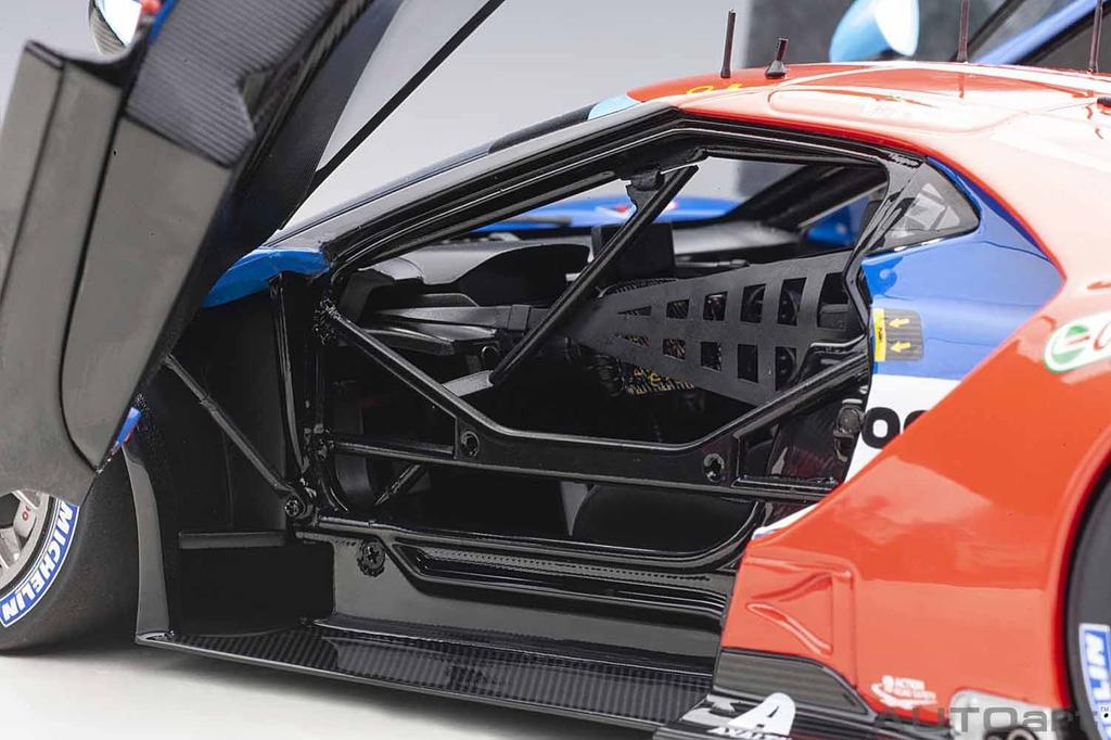 AUTOart Ford GT 2017 Le Mans 24 Hours Race LMGTE Pro Class 2nd Place Finished Model 81710 1/18 #67